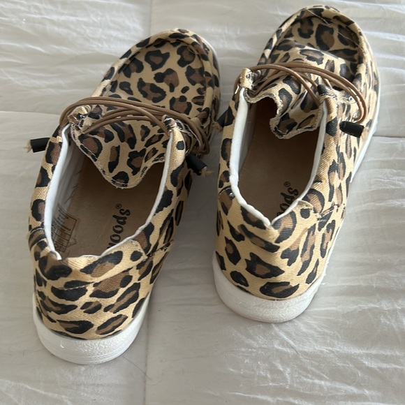 Cheetah Print -Size 9- Outwoods - Picture 2 of 4